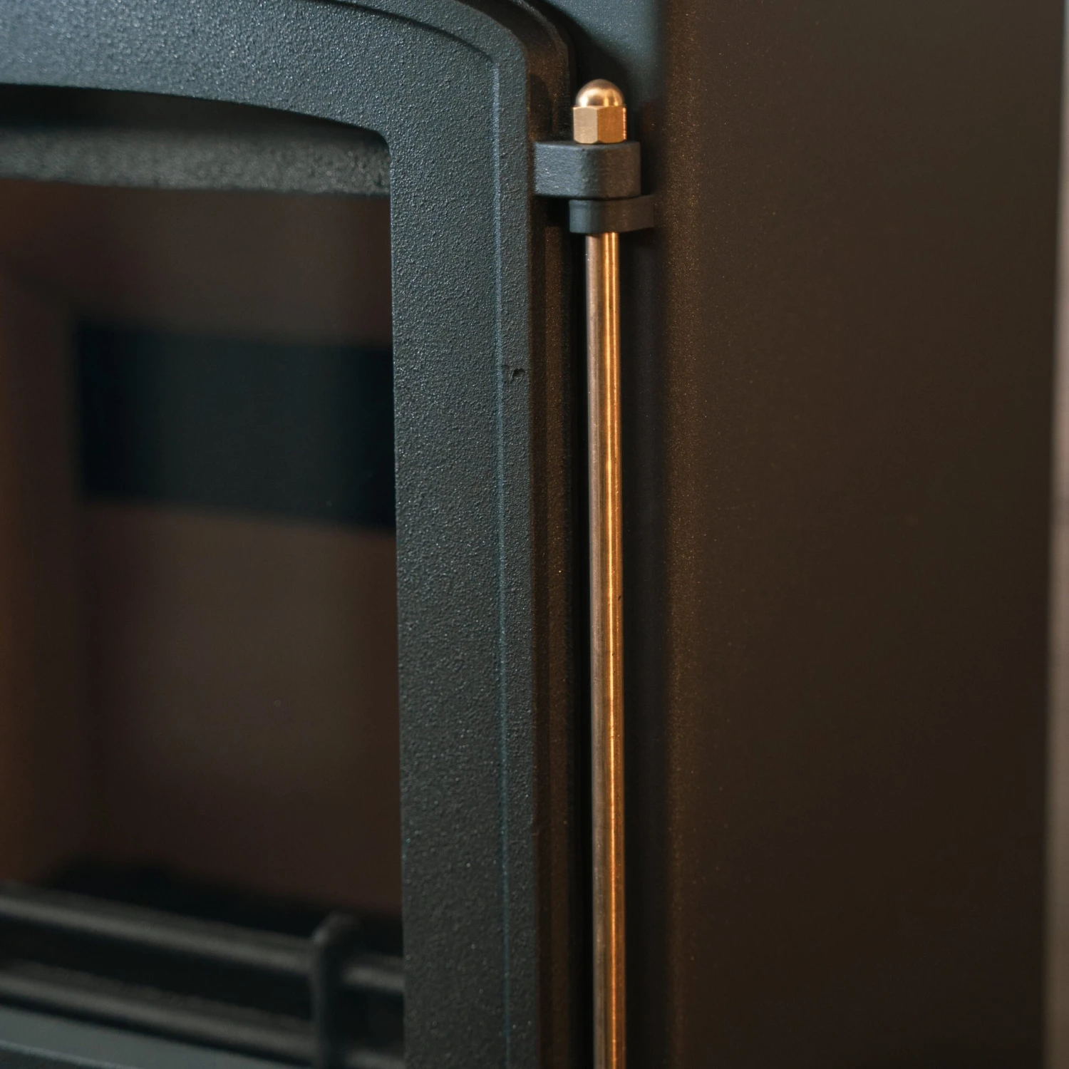 Mazona Warwick 5 KW Multifuel Woodburning Stove, Freestanding, Eco Design Approved, Defra Approved(Mazona Warwick 5 Kw Ecodesign Ready Multi Fuel Wood Burning Stove) 5 Mazona Warwick 5 KW Multifuel Woodburning Stove, Freestanding, Eco Design Approved, Defra Approved(Mazona Warwick 5 Kw Ecodesign Ready Multi Fuel Wood Burning Stove) - Image 5